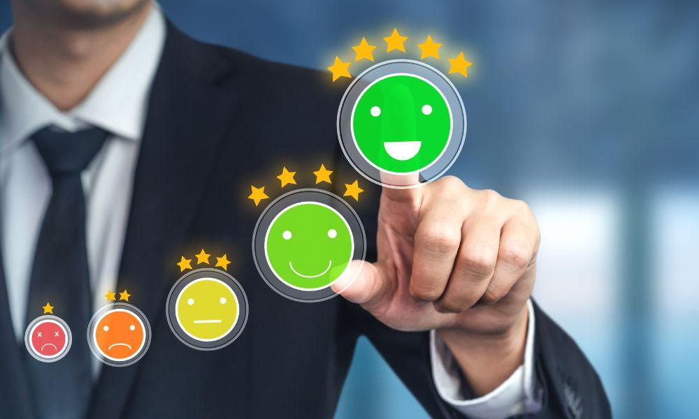 A man giving a customer effort score.